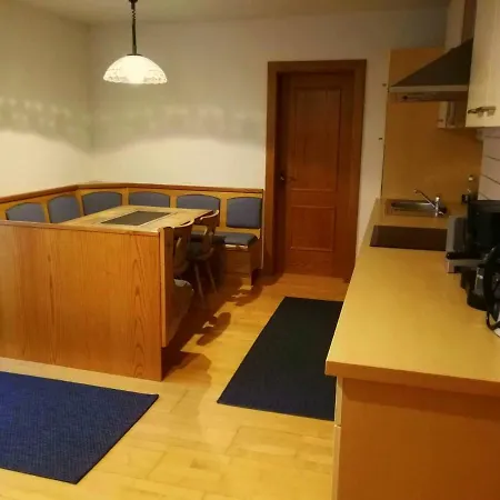 Nachbarhaus Apartman *